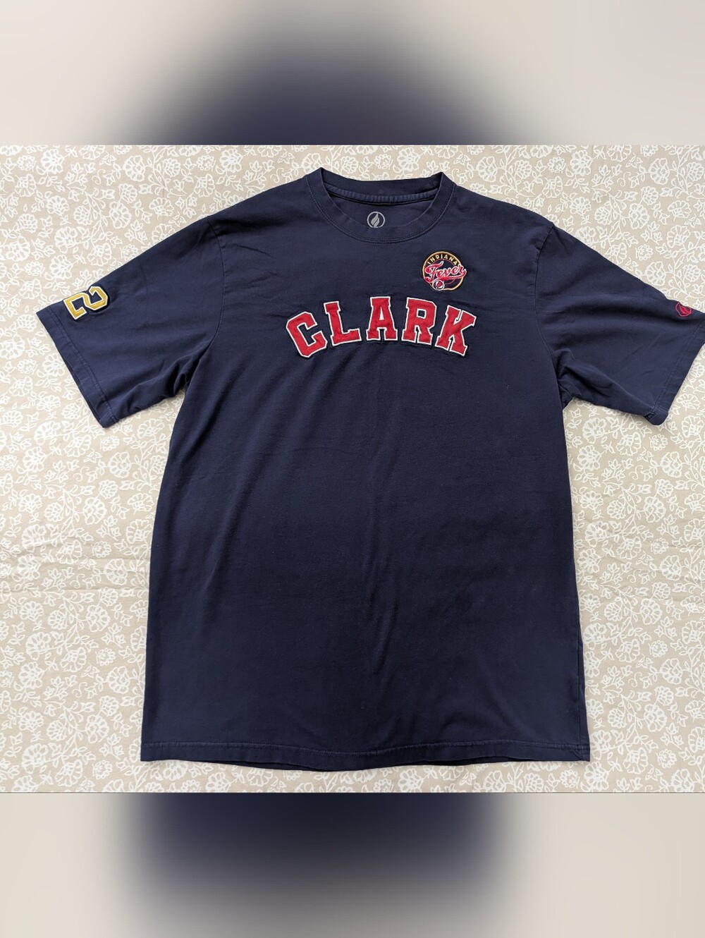 Caitlin Clark Indiana Fever Tee Shirt XL